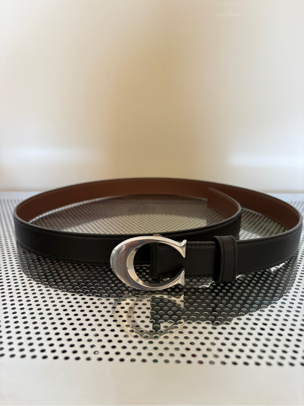 Coach Woman's Leather Belt with Silver C Buckle Size medium